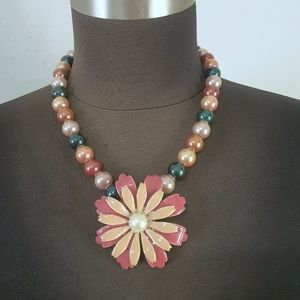 Vintage Multi Color Necklace Daisy Pin Set